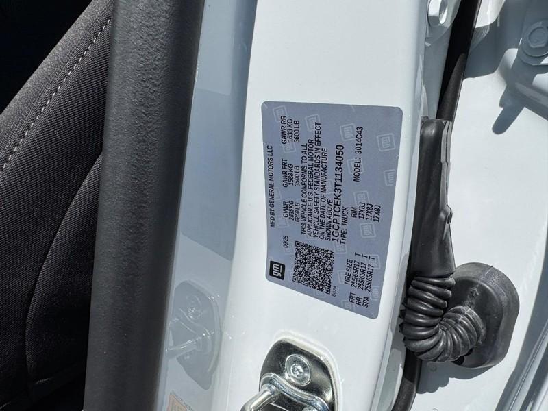 new 2026 Chevrolet Colorado car, priced at $42,290