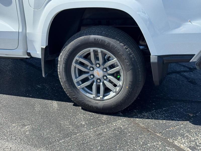 new 2026 Chevrolet Colorado car, priced at $42,290