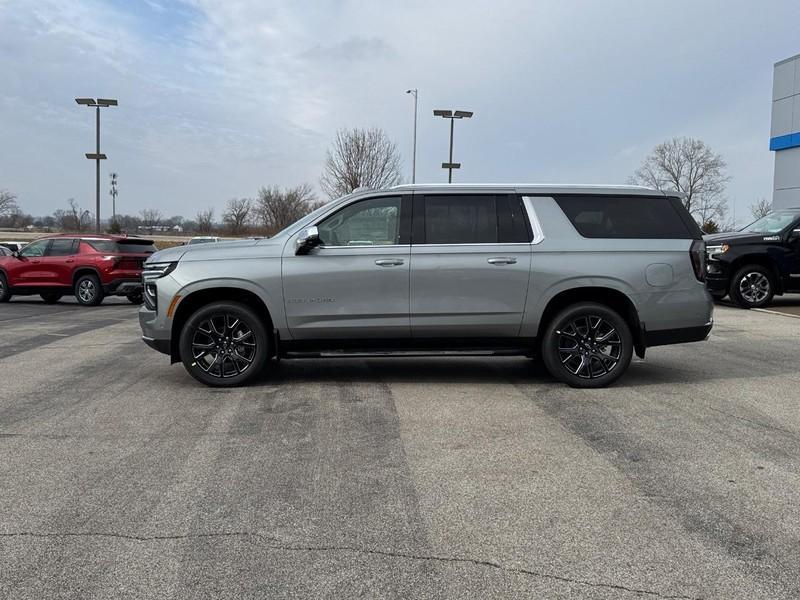 new 2025 Chevrolet Suburban car, priced at $83,370