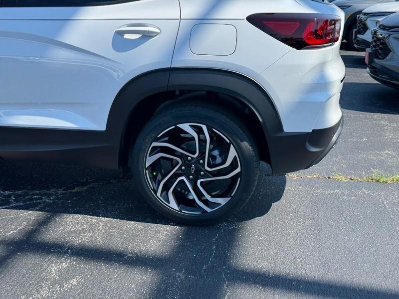 new 2026 Chevrolet TrailBlazer car, priced at $32,510