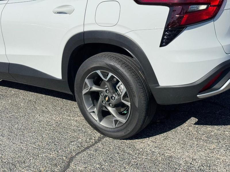 new 2025 Chevrolet Trax car, priced at $21,830