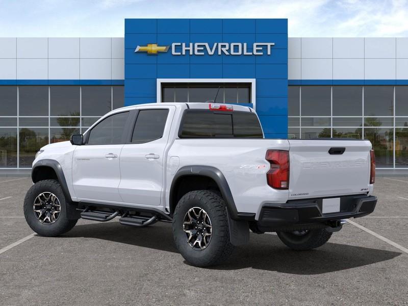 new 2024 Chevrolet Colorado car, priced at $50,305