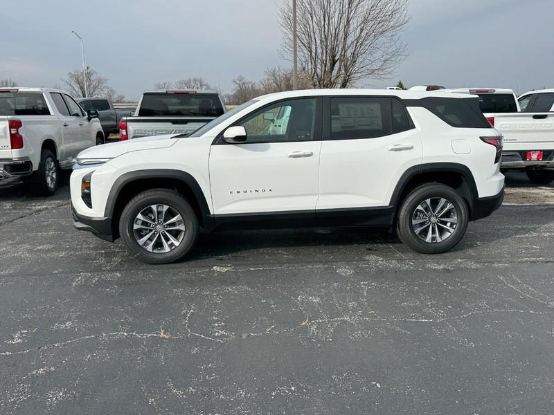 new 2025 Chevrolet Equinox car, priced at $27,495