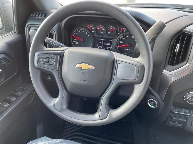 new 2024 Chevrolet Silverado 1500 car, priced at $45,055