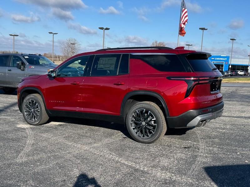 new 2025 Chevrolet Traverse car, priced at $45,915