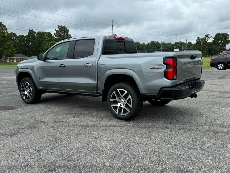 new 2024 Chevrolet Colorado car, priced at $43,389