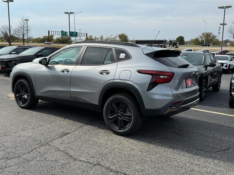 new 2025 Chevrolet Trax car, priced at $25,313