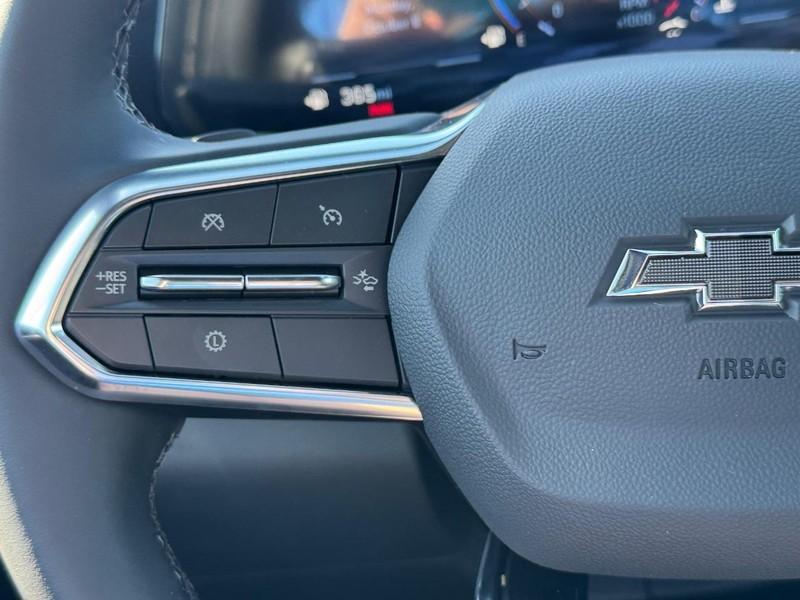 new 2026 Chevrolet Equinox car, priced at $29,680