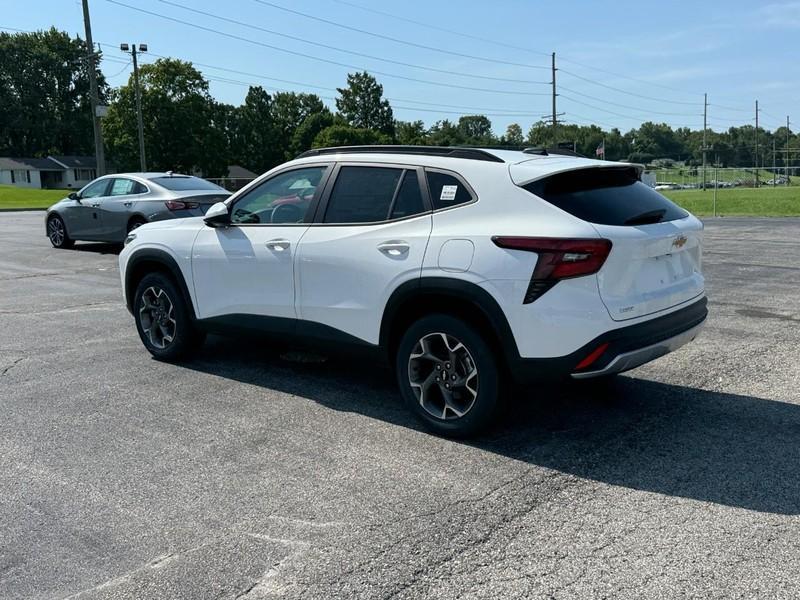 new 2025 Chevrolet Trax car, priced at $24,340