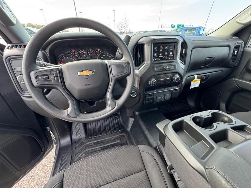 new 2026 Chevrolet Silverado 1500 car, priced at $35,650