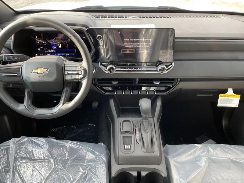 new 2024 Chevrolet Colorado car, priced at $32,560