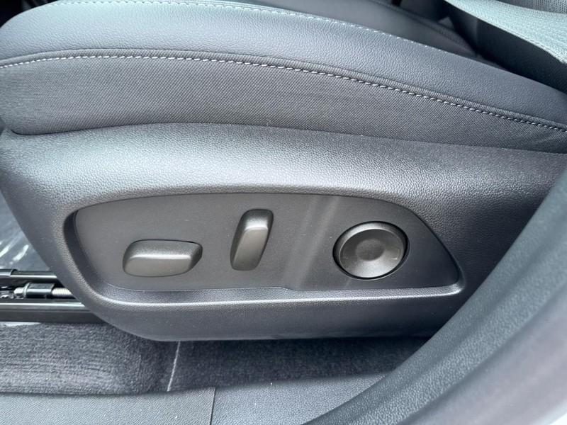 new 2026 Chevrolet Equinox car, priced at $30,965