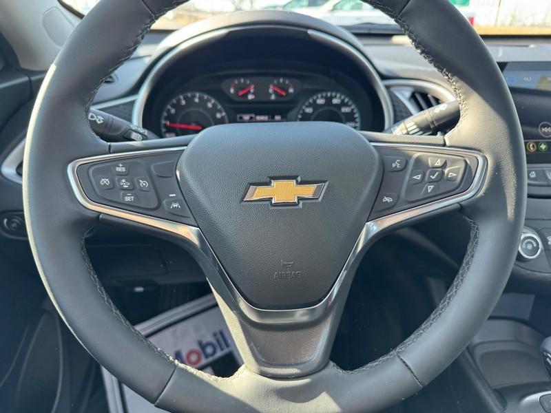 new 2025 Chevrolet Malibu car, priced at $24,570