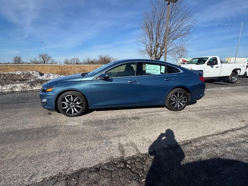 new 2025 Chevrolet Malibu car, priced at $24,570