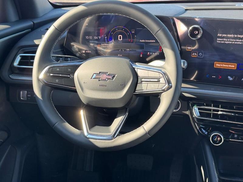 new 2026 Chevrolet Traverse car, priced at $43,900