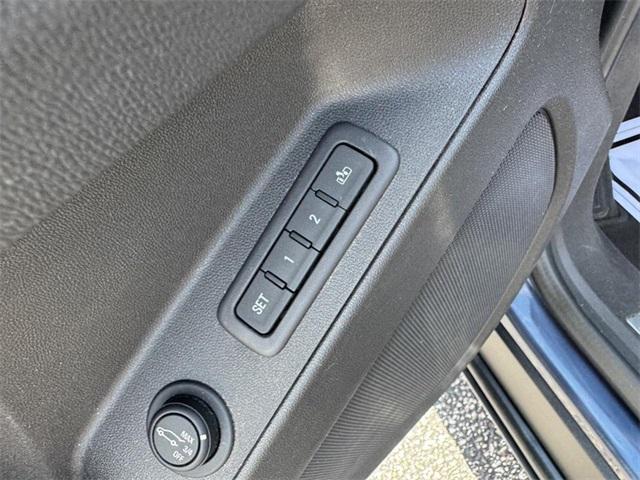 used 2018 Chevrolet Equinox car, priced at $15,000