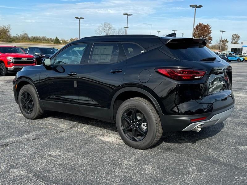 new 2025 Chevrolet Blazer car, priced at $39,830