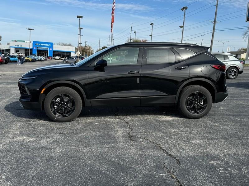 new 2025 Chevrolet Blazer car, priced at $39,830