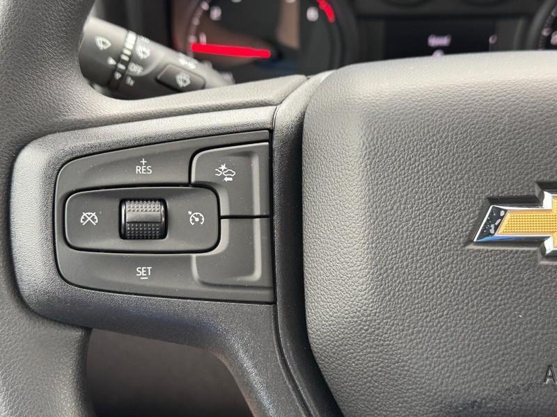 new 2025 Chevrolet Silverado 2500 car, priced at $52,370