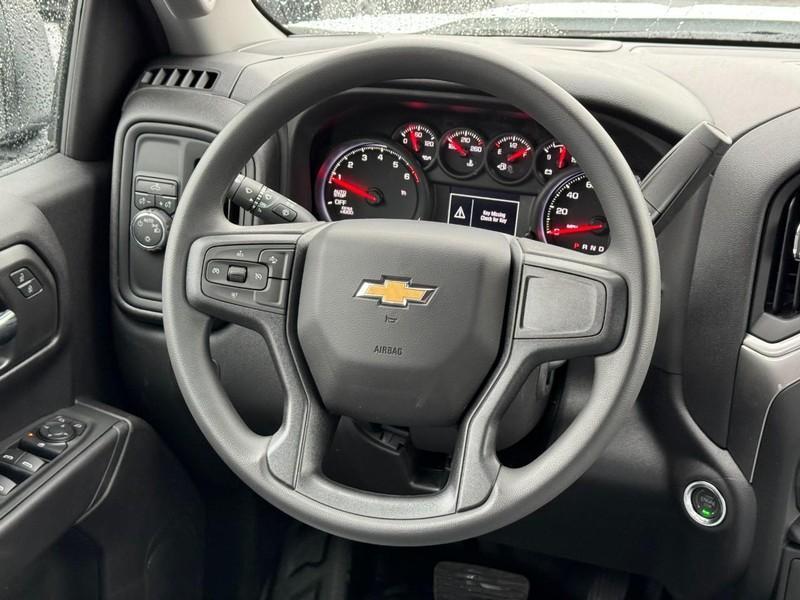 new 2024 Chevrolet Silverado 1500 car, priced at $42,180