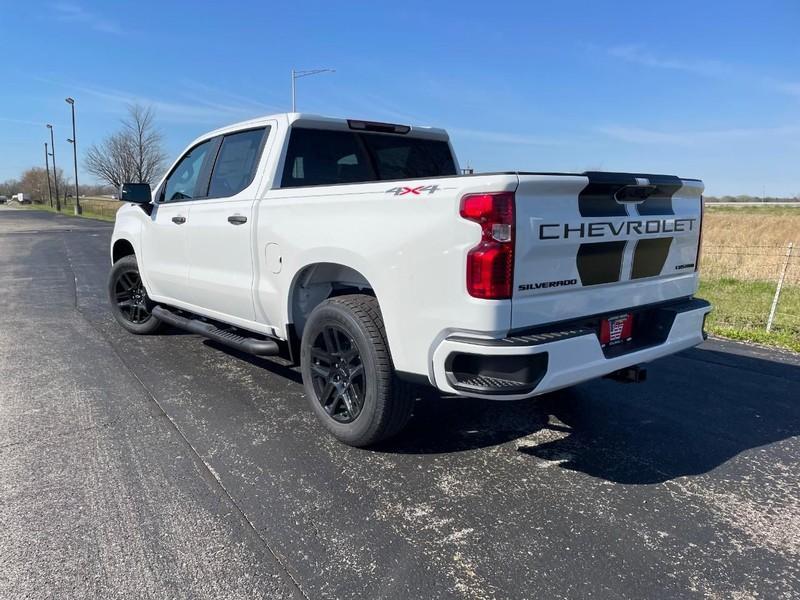 new 2024 Chevrolet Silverado 1500 car, priced at $42,370