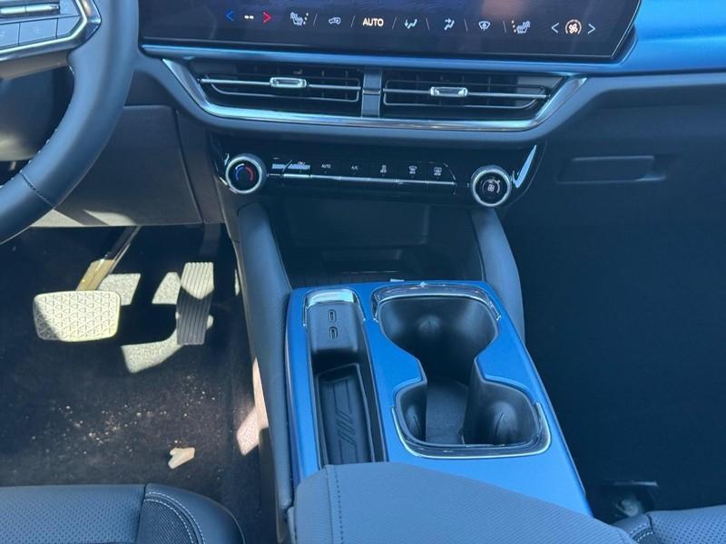 new 2026 Chevrolet Equinox EV car, priced at $39,120