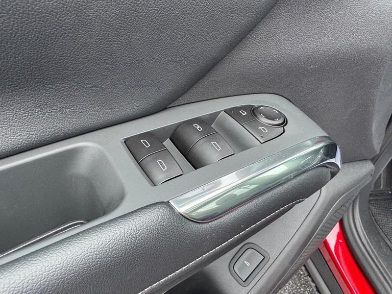 new 2026 Chevrolet Traverse car, priced at $46,390