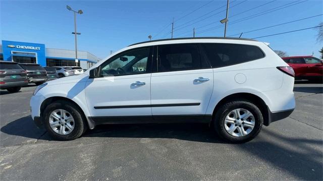 used 2016 Chevrolet Traverse car, priced at $14,000