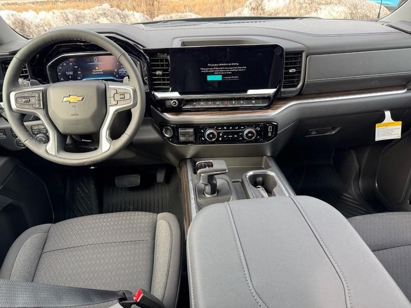 new 2025 Chevrolet Silverado 1500 car, priced at $62,420