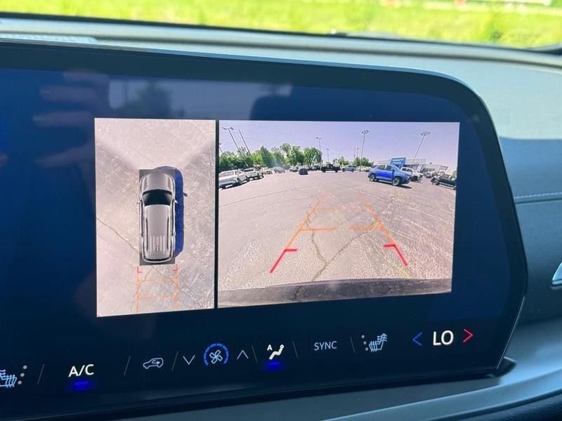 new 2025 Chevrolet Traverse car, priced at $47,200