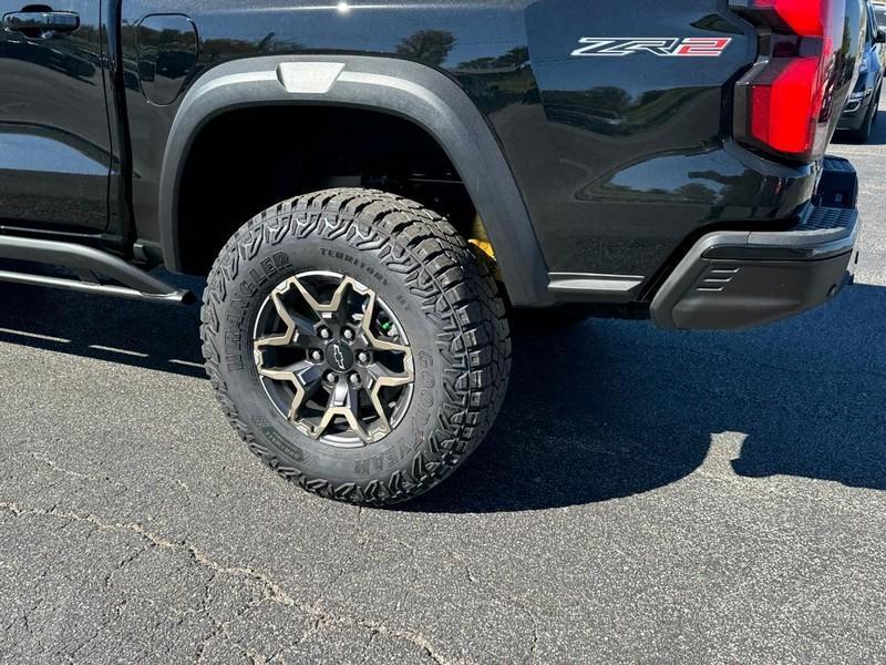 new 2024 Chevrolet Colorado car, priced at $48,090