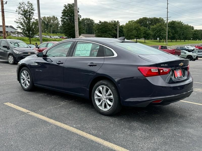 new 2025 Chevrolet Malibu car, priced at $27,720