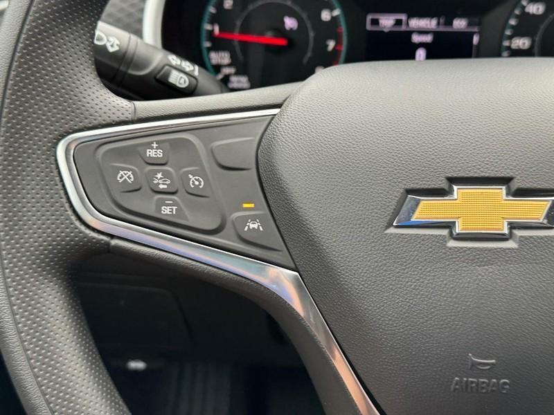 new 2025 Chevrolet Malibu car, priced at $27,720