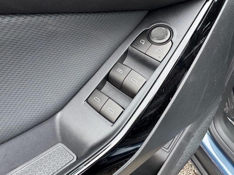 new 2026 Chevrolet Equinox car, priced at $29,965