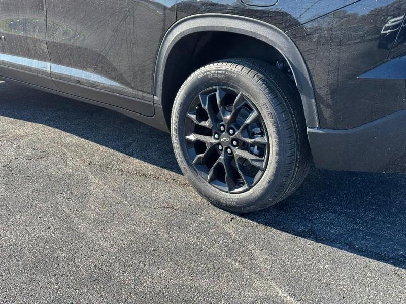 new 2025 Chevrolet Traverse car, priced at $46,205