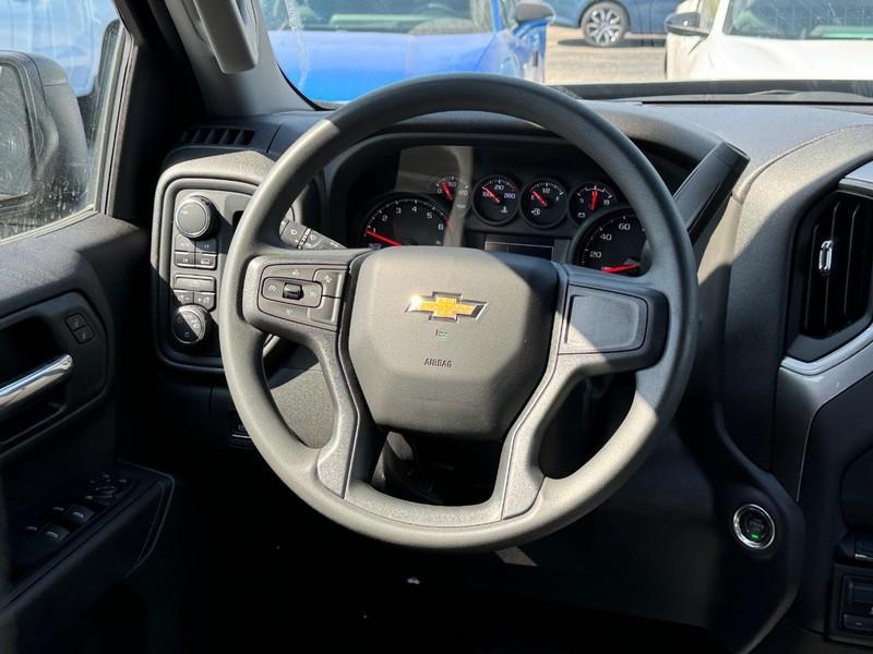 new 2025 Chevrolet Silverado 1500 car, priced at $44,565