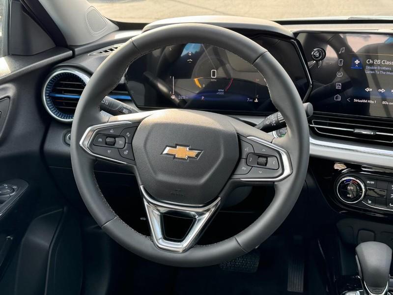 new 2025 Chevrolet Trax car, priced at $24,441