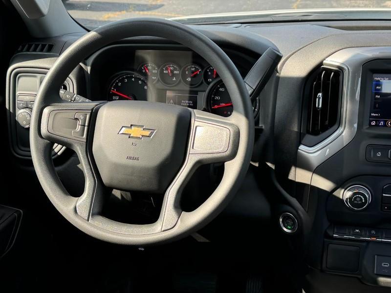 new 2024 Chevrolet Silverado 1500 car, priced at $39,815