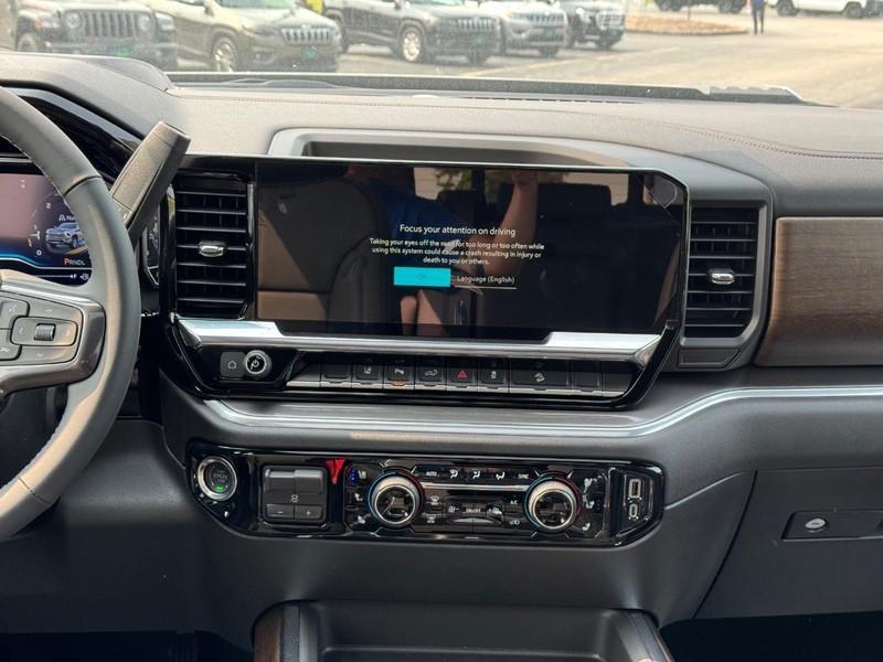 new 2025 Chevrolet Silverado 2500 car, priced at $75,500