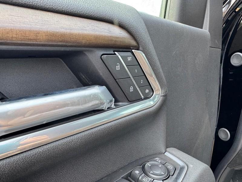 new 2025 Chevrolet Silverado 2500 car, priced at $75,500