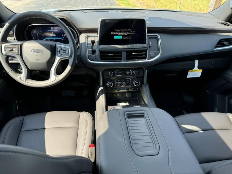 new 2024 Chevrolet Suburban car, priced at $71,500