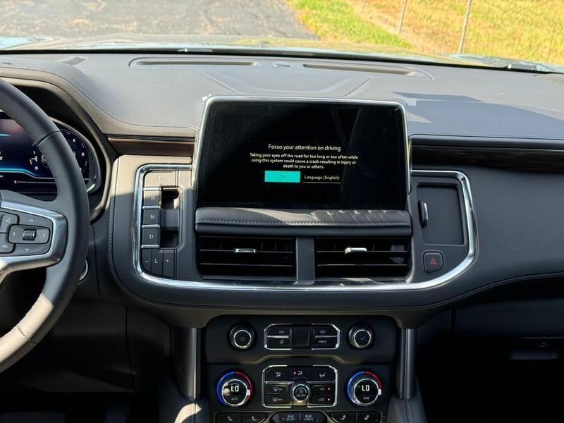 new 2024 Chevrolet Suburban car, priced at $71,500