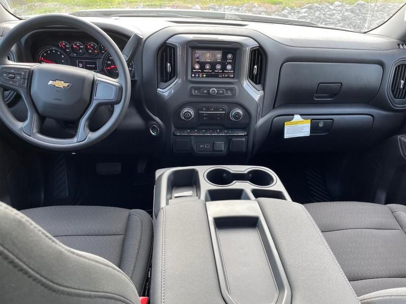 new 2024 Chevrolet Silverado 1500 car, priced at $39,589