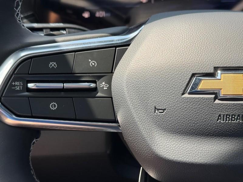 new 2025 Chevrolet Traverse car, priced at $43,355