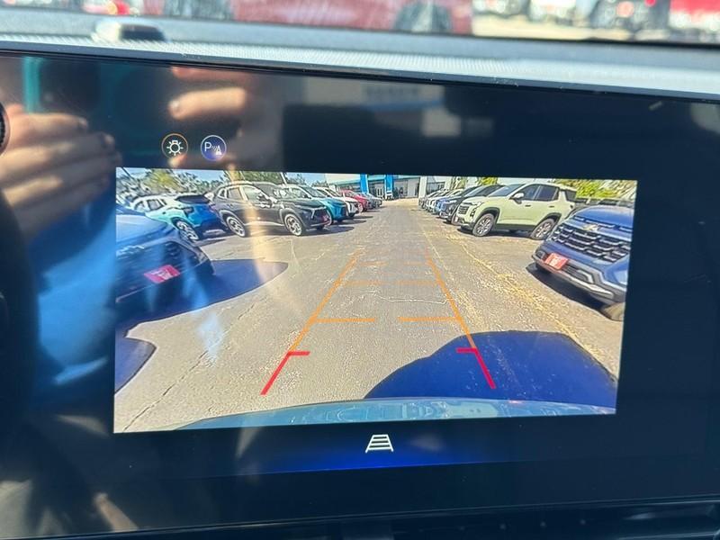 new 2026 Chevrolet Equinox car, priced at $28,370