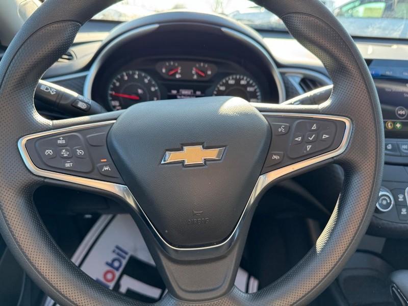 new 2025 Chevrolet Malibu car, priced at $24,245