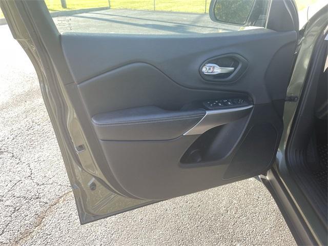 used 2019 Jeep Cherokee car, priced at $13,000