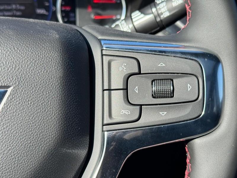 new 2025 Chevrolet Blazer car, priced at $45,235