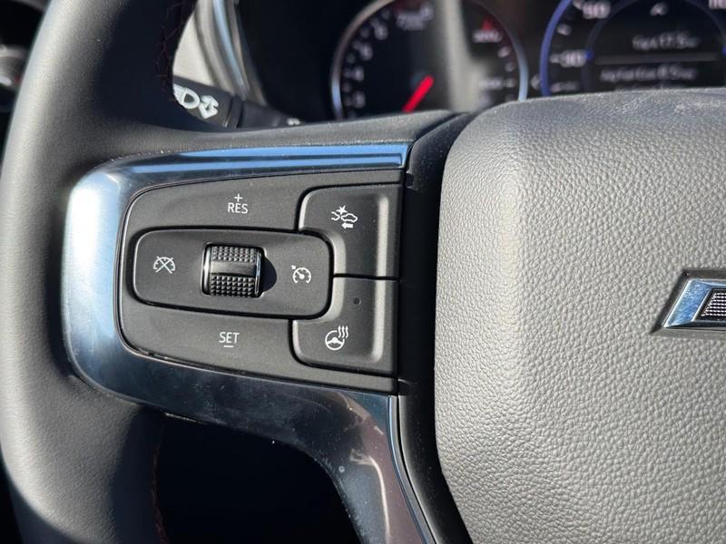 new 2025 Chevrolet Blazer car, priced at $45,235