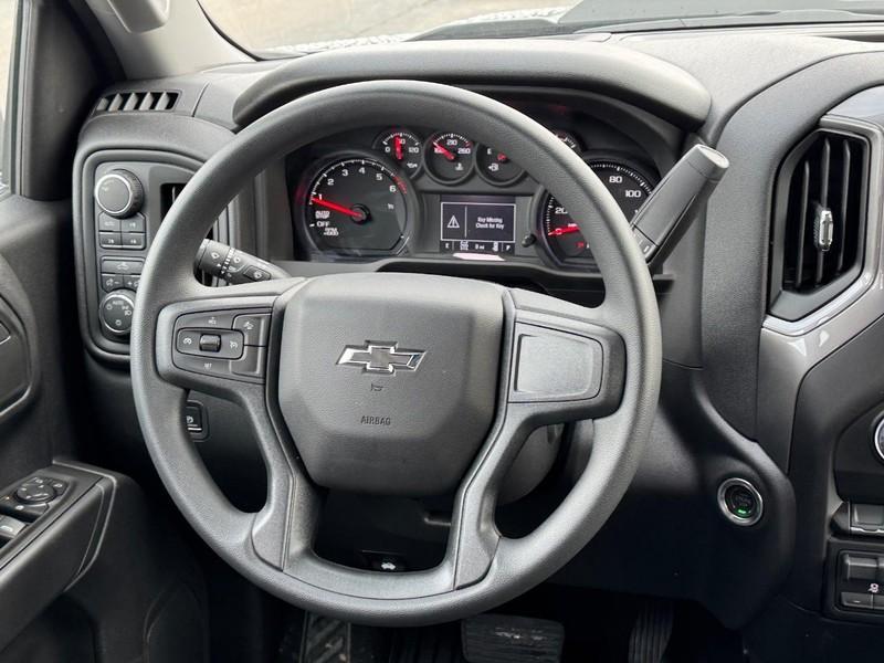 new 2025 Chevrolet Silverado 1500 car, priced at $52,710